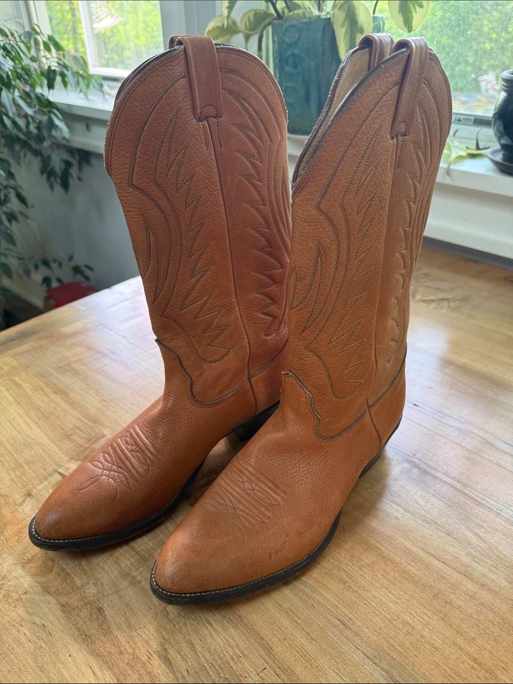 Vintage Nocona Cognac Western Leather Cowboy Boots - Picture 11 of 12